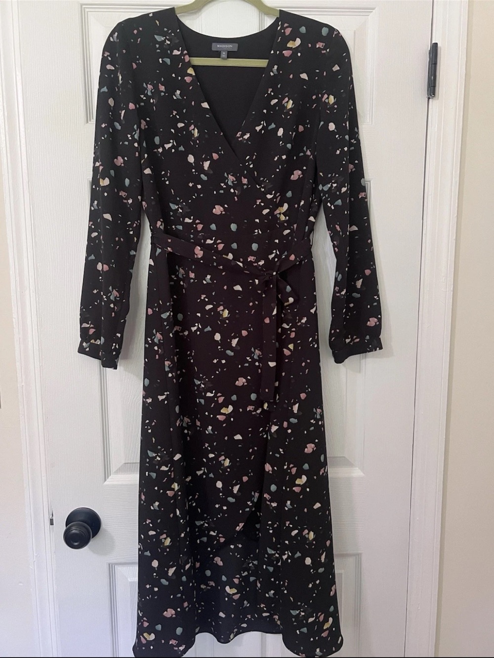 Madison Black Multi color Abstract Chiffon Long-Sleeve Wrap Midi Dress - Picture 1 of 5